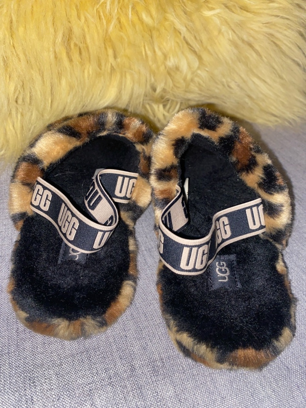 UGG Fluff Yeah Leopard Print Slide Sandals - Picture 5 of 8